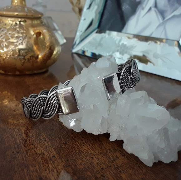 VTG. STERLING UNISEX SOLID ANTIQUED BRAIDED CUFF - Picture 2 of 8